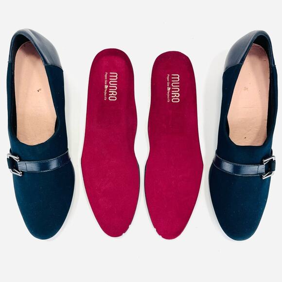 Munro Mindy Wedge Pump Size 10.5 Navy Blue Fabric & Leather Comfort Low Platform - Picture 7 of 14